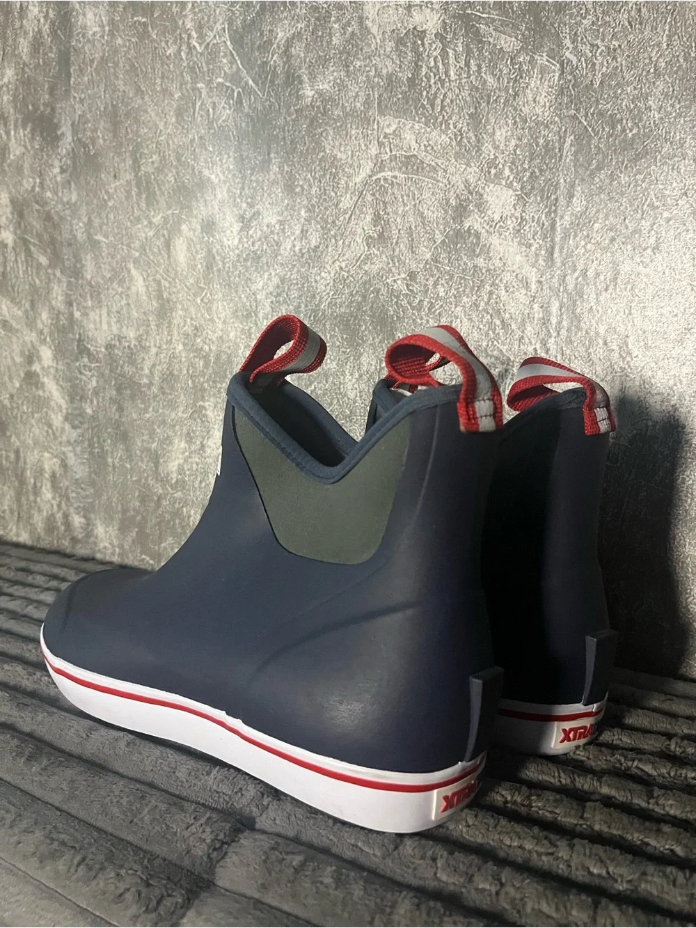 Men's Navy Ankle Deck Boots XtraTuf Size Sz 9 new